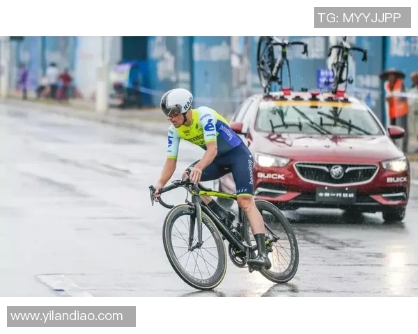 洲际杯精彩回顾杭州篮球队默契配合展现团队实力与战术智慧